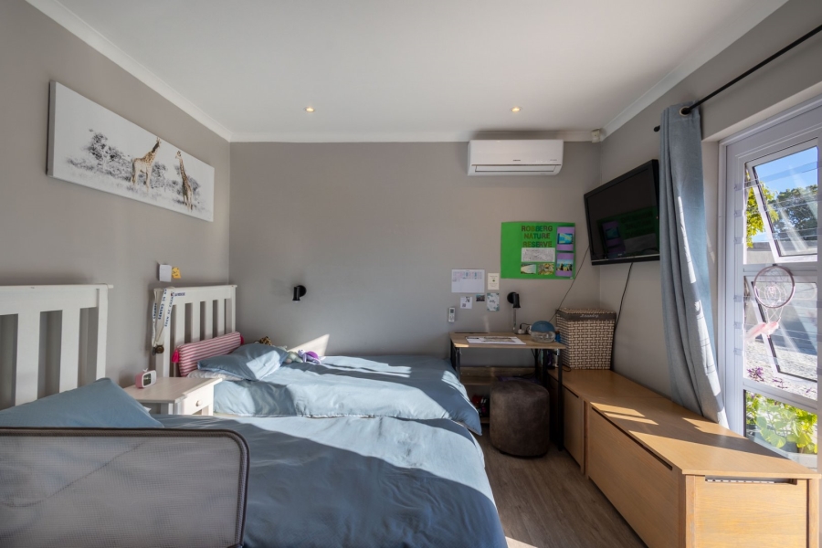 5 Bedroom Property for Sale in Upper Robberg Western Cape